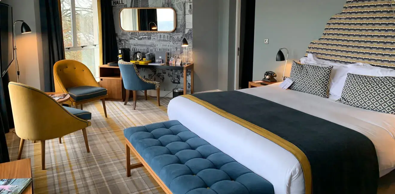 Explore Hotel See In